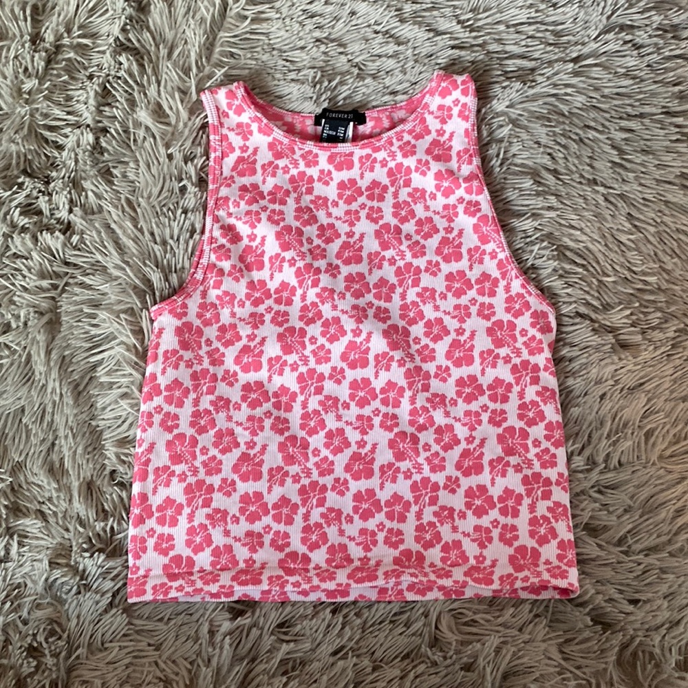 super cute hawaiian top!